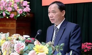 Chủ tịch tỉnh Hòa Bình Bùi Văn Khánh nghỉ hưu trước tuổi