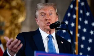 Ông Trump chỉ trích cựu bộ trưởng Canada 'độc hại'