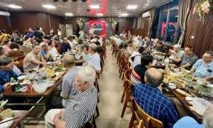 Người Hải Phòng làm 'cơm đoàn kết' mừng 70 năm giải phóng Người Hải Phòng làm 'cơm đoàn kết' mừng 70 năm giải phóng