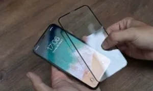 'Giá trị miếng dán cường lực điện thoại 120.000 đồng ở shop khác xa hàng Shopee' 'Giá trị miếng dán cường lực điện thoại 120.000 đồng ở shop khác xa hàng Shopee'