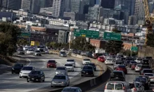 Tòa án tối cao Mỹ bác tiêu chuẩn khí thải ôtô của California Tòa án tối cao Mỹ bác tiêu chuẩn khí thải ôtô của California