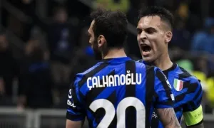 Calhanoglu đáp trả thủ quân Inter Milan Calhanoglu đáp trả thủ quân Inter Milan