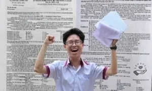 Con tôi tự tin 9,5 điểm Tiếng Anh tốt nghiệp THPT dù không học thêm ngày nào Con tôi tự tin 9,5 điểm Tiếng Anh tốt nghiệp THPT dù không học thêm ngày nào