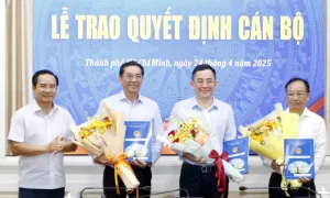 TP HCM chi hơn 770 tỷ đồng hỗ trợ cán bộ nghỉ việc TP HCM chi hơn 770 tỷ đồng hỗ trợ cán bộ nghỉ việc