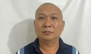 Lừa hàng xóm 'chạy án' rồi hăm dọa nạn nhân