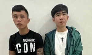 Trộm điện thoại của du khách tắm biển Trộm điện thoại của du khách tắm biển