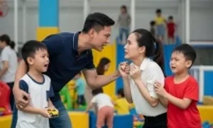 Người đàn ông lao vào bóp cổ tôi giữa khu vui chơi trẻ em Người đàn ông lao vào bóp cổ tôi giữa khu vui chơi trẻ em