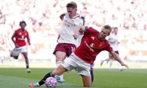Cựu trợ lý Ferguson cảnh báo trung vệ Man Utd Cựu trợ lý Ferguson cảnh báo trung vệ Man Utd